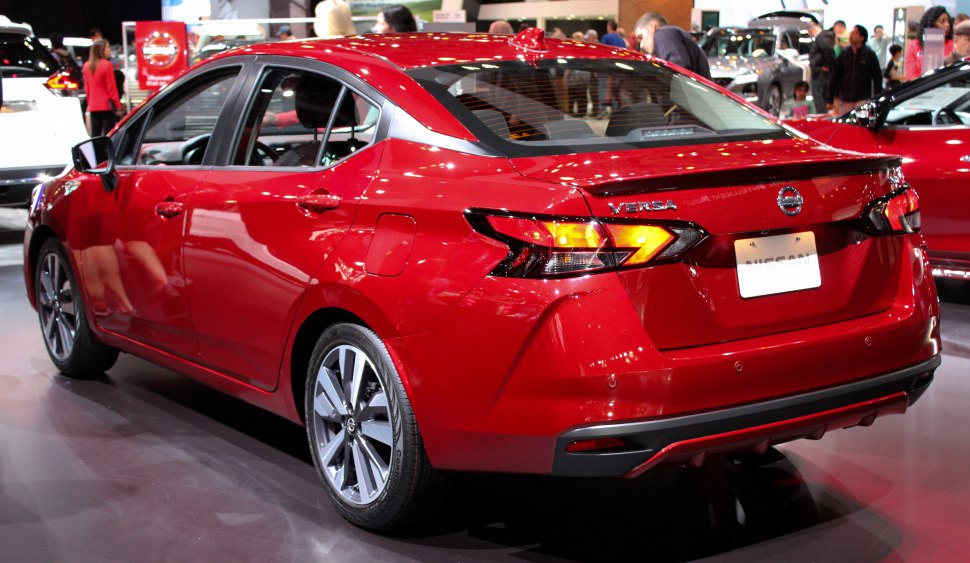 Nissan Versa technical specifications and fuel economy